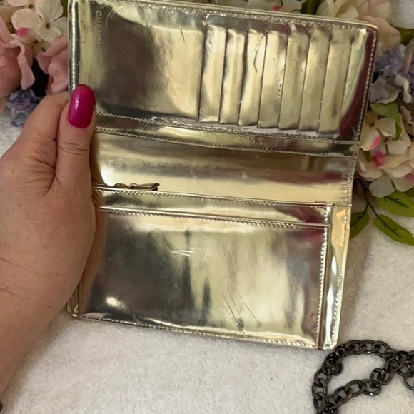 AUTHENTIC RARE CHANEL WALLET WITH LOUIS VUITTON CHAIN INCLUDED - Picture 2 of 13